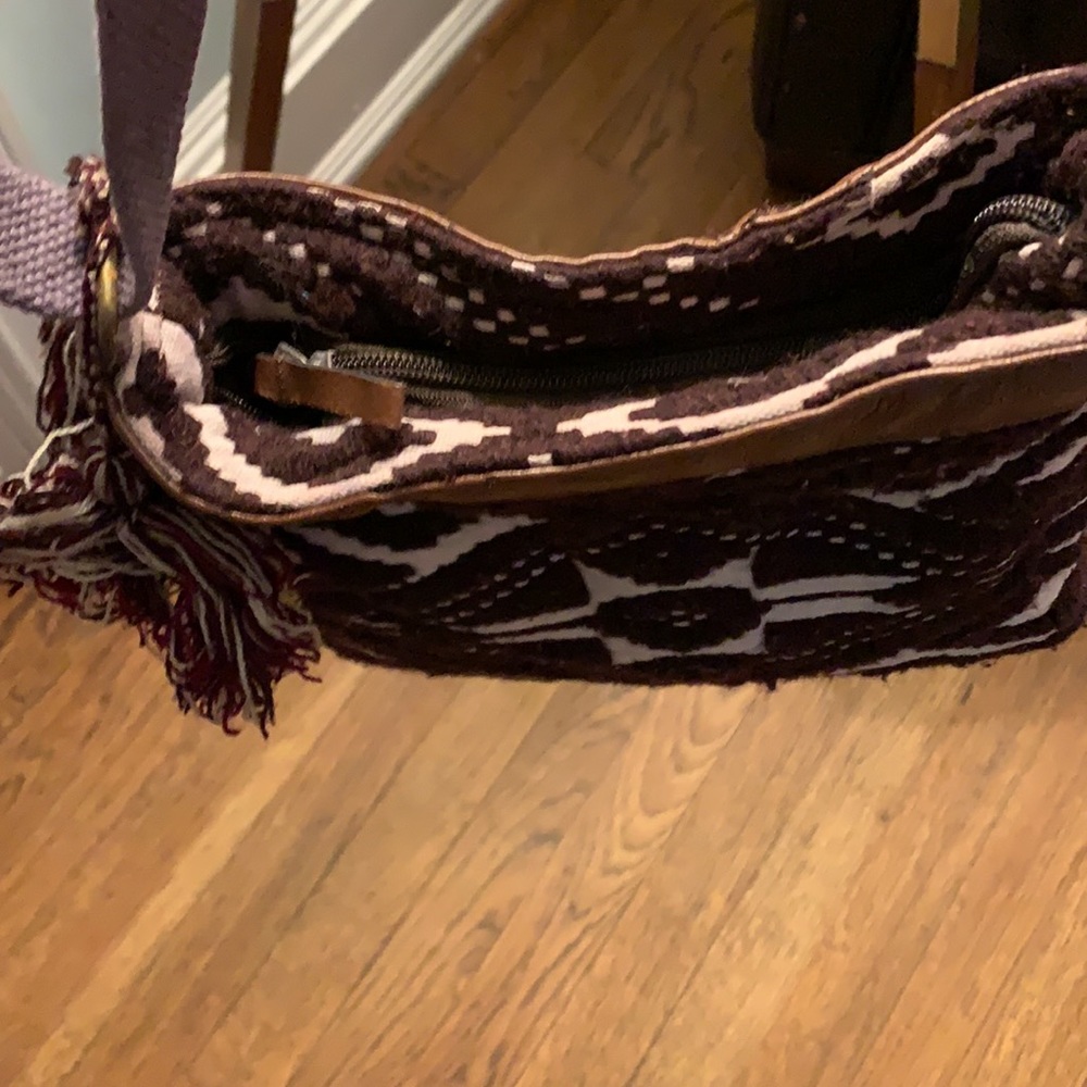 Quagga Aztec brown crossbody bag - Picture 8 of 12